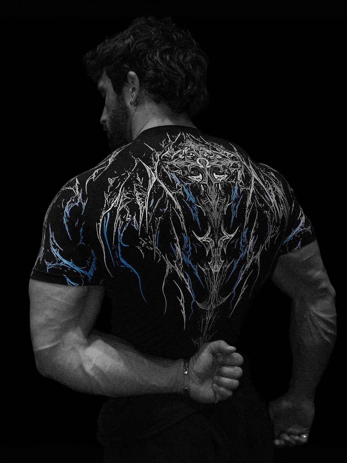 Fitness quick-drying short-sleeved shirt