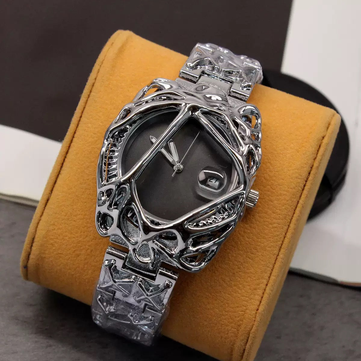 Quartz Wrist Watch