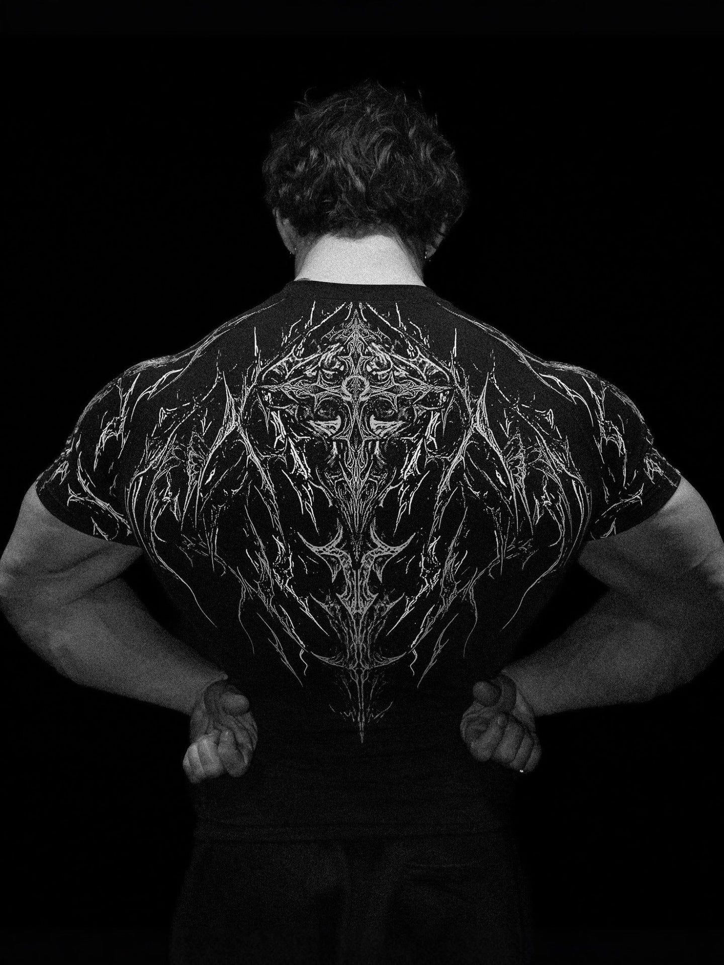 Fitness quick-drying short-sleeved shirt